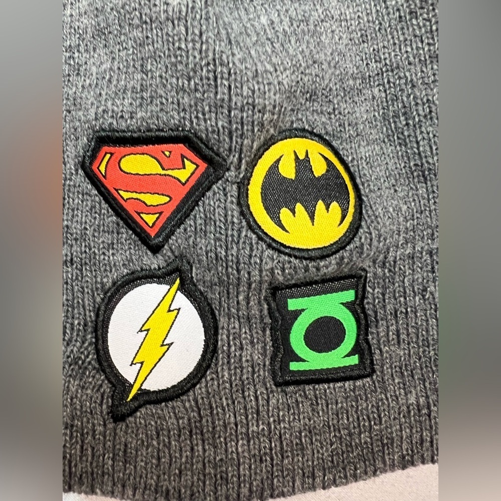 Toddler Hats Lot (Ages 2–4) – Nike Knit Winter Hat & DC Comics Beanie - Picture 4 of 5